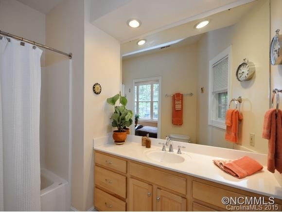 23 WESTWOOD DRIVE - Photo 11