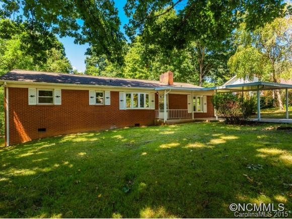 105 Dellwood Ave
