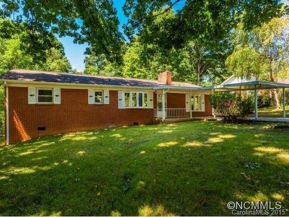 105 Dellwood Ave