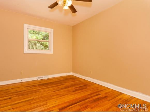 105 Dellwood Ave - Photo 14