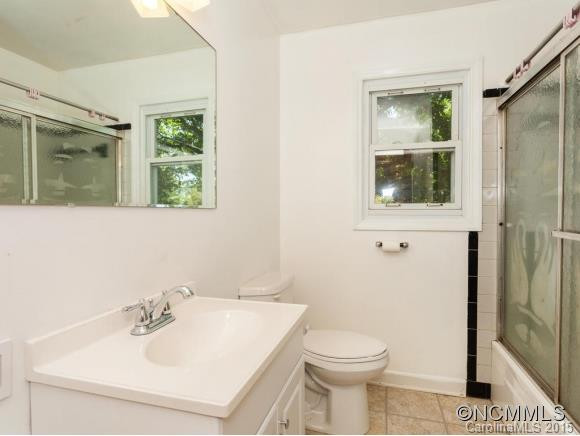 105 Dellwood Ave - Photo 21
