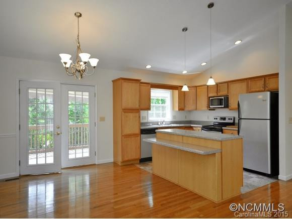 157 DIX CREEK CHAPEL RD - Photo 4