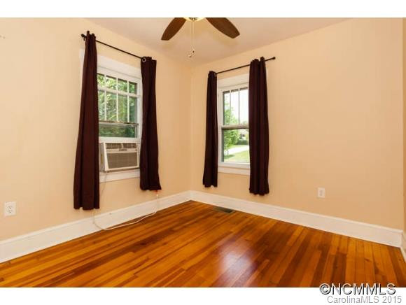 79 Baker Avenue - Photo 10