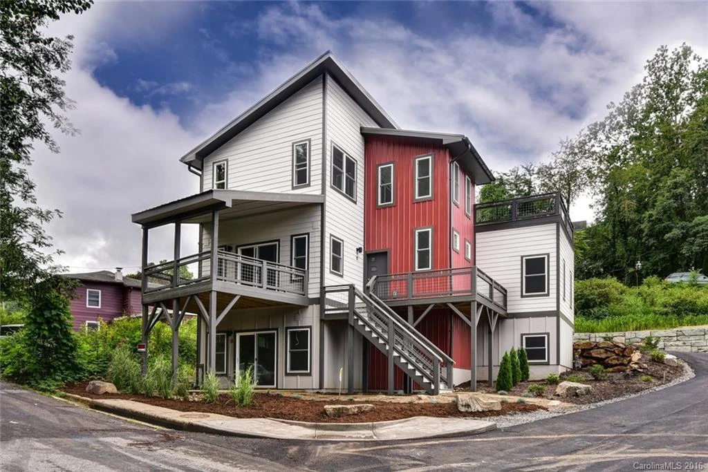 11 Hazzard Street