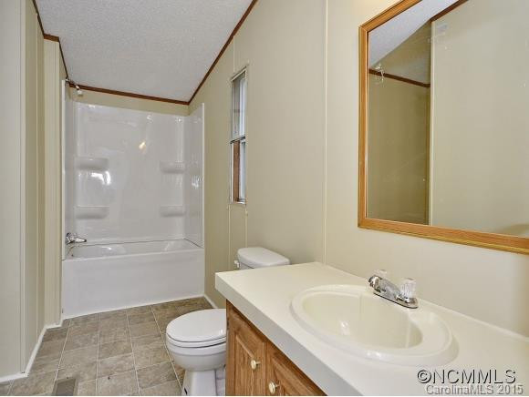 103 OLD LEICESTER RD - Photo 8