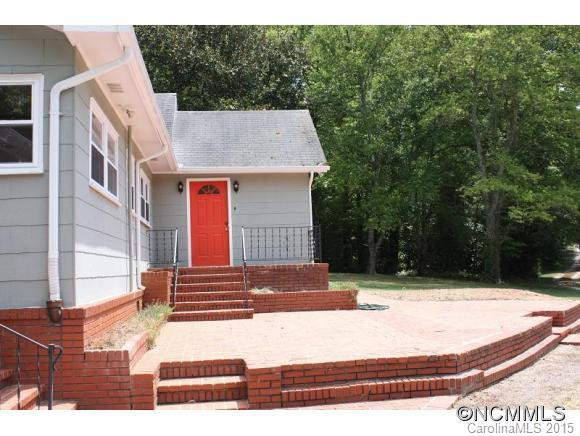52 Lodge Lane - Photo 2