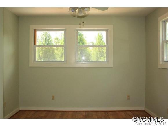 52 Lodge Lane - Photo 9