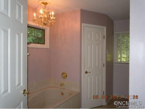 760 Redfield Drive - Photo 12