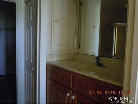 760 Redfield Drive - Photo 13
