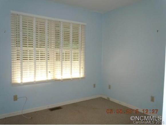 760 Redfield Drive - Photo 16