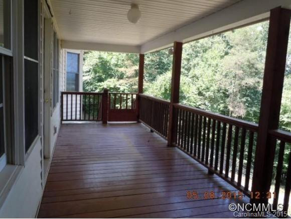 760 Redfield Drive - Photo 4