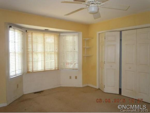 760 Redfield Drive - Photo 9