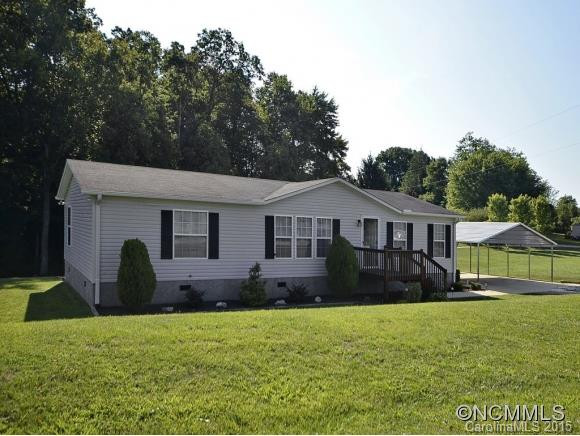 325 RIDGEWAY DRIVE - Photo 2