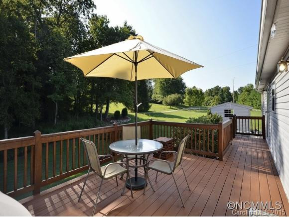 325 RIDGEWAY DRIVE - Photo 9