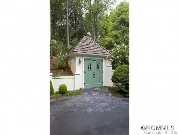 6 HEMLOCK ROAD - Photo 5