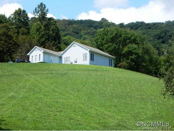 215 GREEN MEADOW LANE - Photo 14