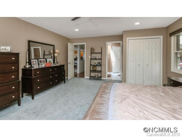 303 Scenic View Knoll - Photo 11