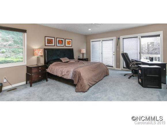 303 Scenic View Knoll - Photo 10