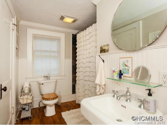 34 Majestic Avenue - Photo 9