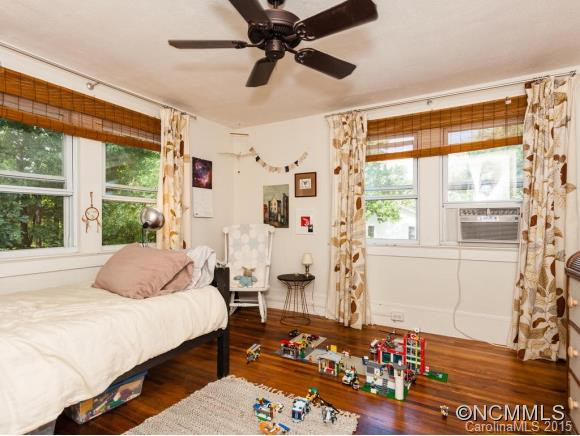 34 Majestic Avenue - Photo 10