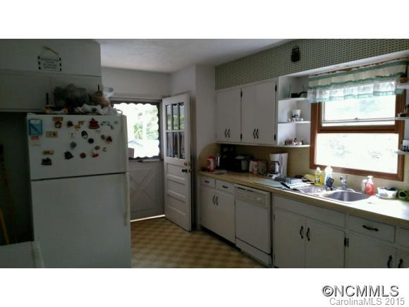 147 Foothills - Photo 12