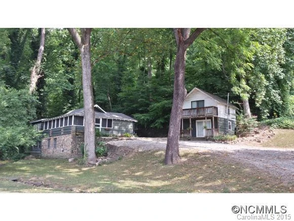 2502 Highway 176