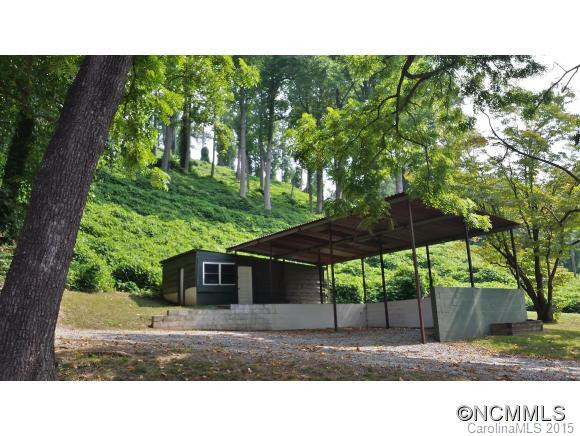 2502 Highway 176 - Photo 2