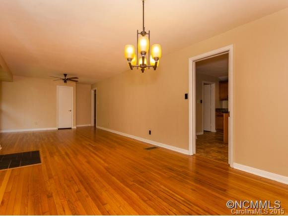 27 S Oak Forest Drive - Photo 4