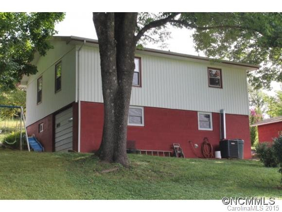 145 Pine Avenue - Photo 15