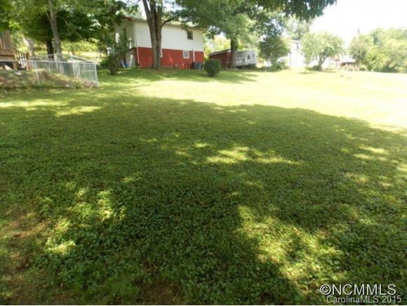 145 Pine Avenue - Photo 16
