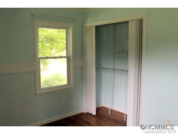 145 Pine Avenue - Photo 6