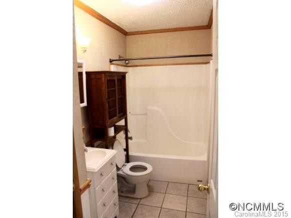 145 Pine Avenue - Photo 10