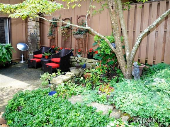 102 Crowfields Drive - Photo 15