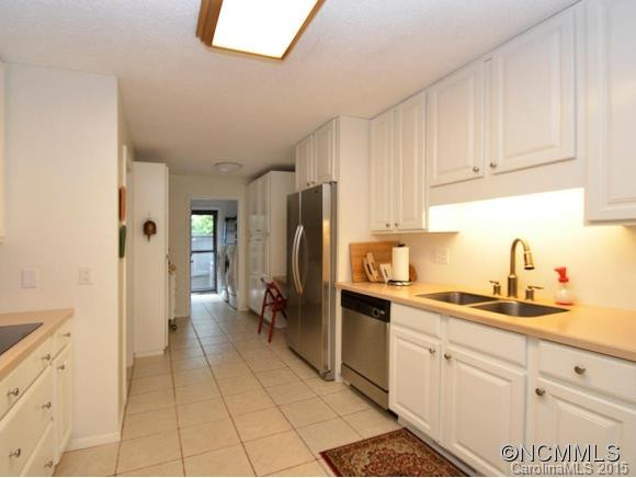 102 Crowfields Drive - Photo 8