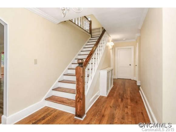 54 Marlborough Road - Photo 2