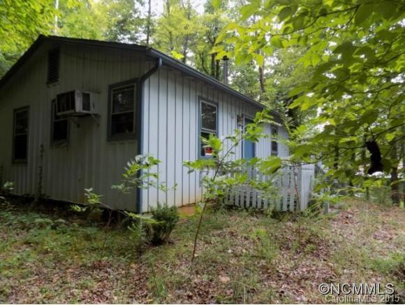 102 Spruce Hill