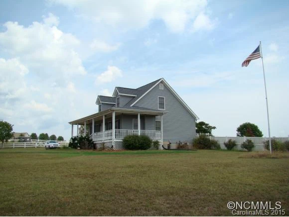 225 Gunns Road