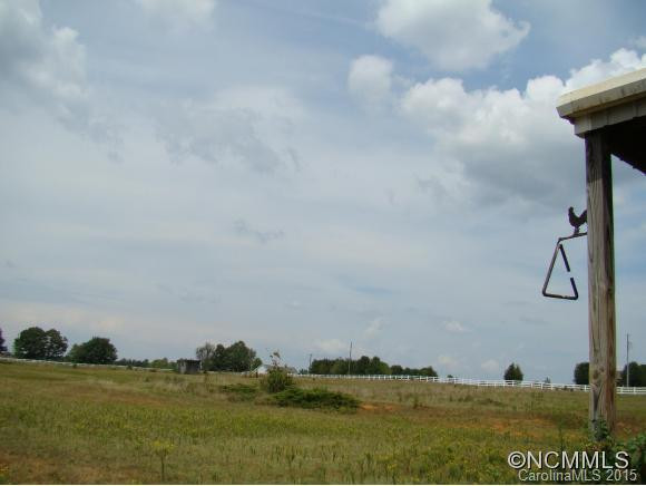 225 Gunns Road - Photo 23