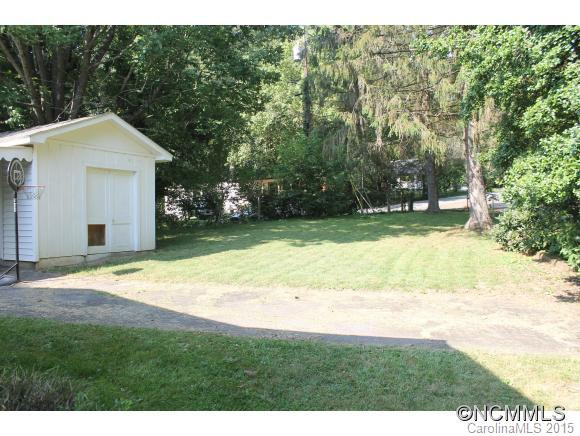 40 Blackstone Avenue - Photo 3