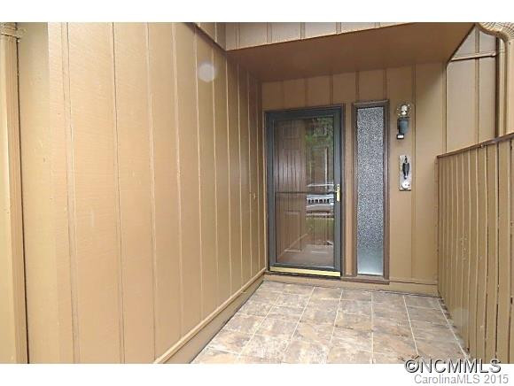 604 Crowfields Lane - Photo 2