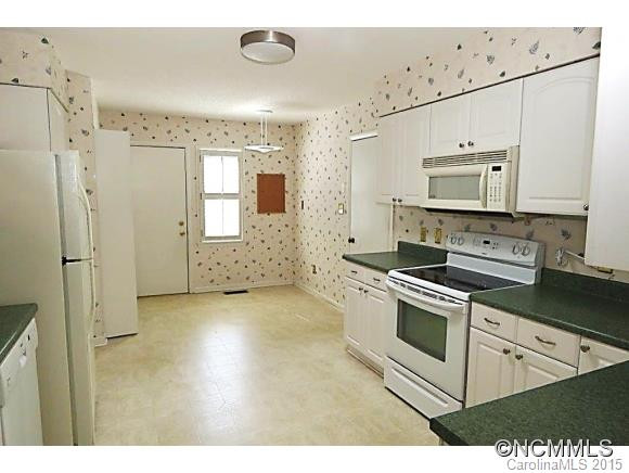 604 Crowfields Lane - Photo 13