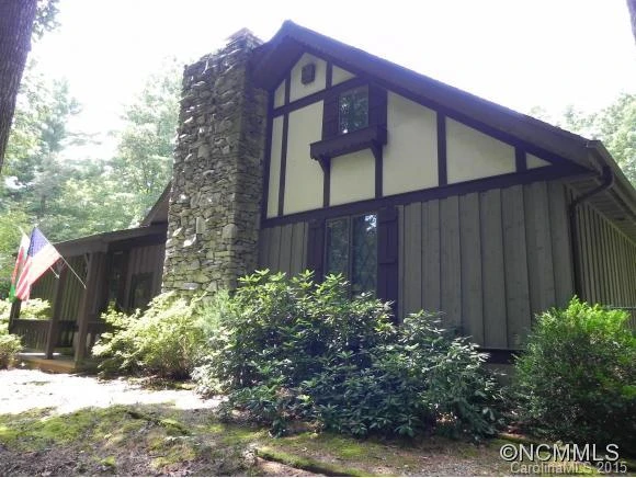 7 Brae Burn Dr