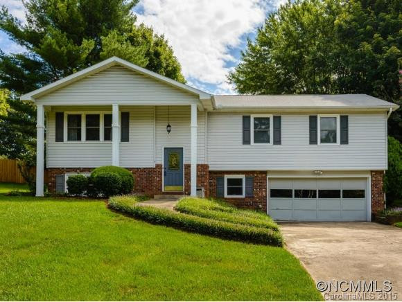7 Fox Hollow Court - Photo 2
