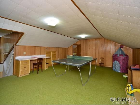 139 BURKE STREET - Photo 11