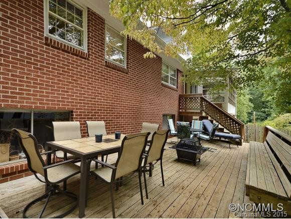 139 BURKE STREET - Photo 20