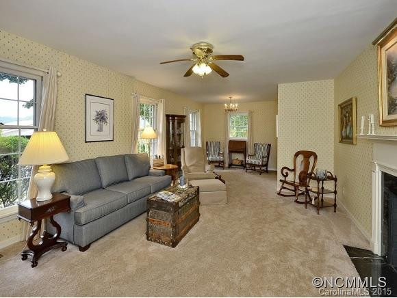 139 BURKE STREET - Photo 6