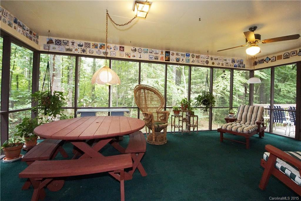 235 PARK LANE - Photo 16