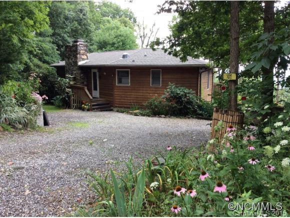 107 Appalachian Village Road