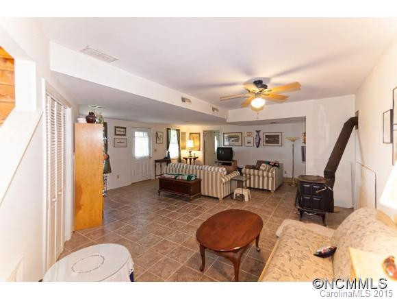 107 Appalachian Village Road - Photo 14