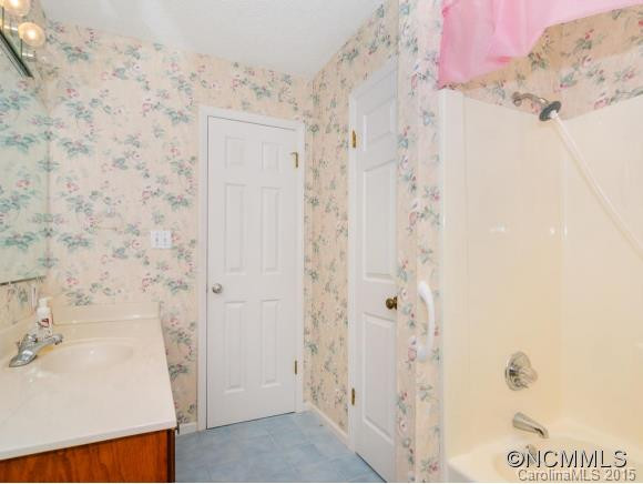 42 Rhododendron Place - Photo 15